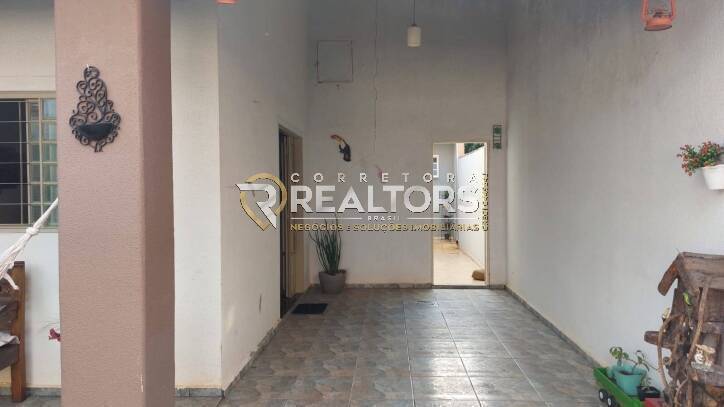 Casa à venda com 2 quartos, 110m² - Foto 4