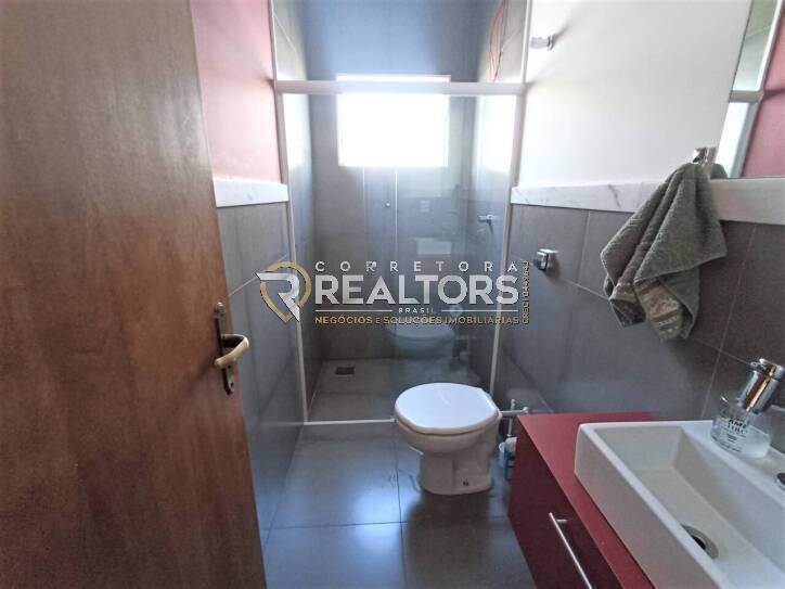 Casa à venda com 3 quartos, 180m² - Foto 16