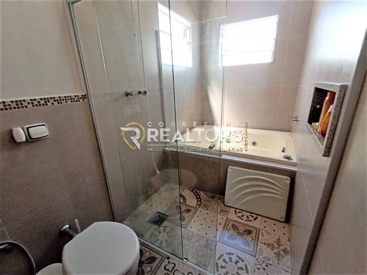 Casa à venda com 3 quartos, 180m² - Foto 8