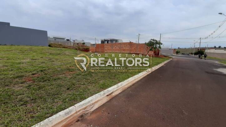 Terreno á venda no Villas Paraíso em Botucatu-SP
