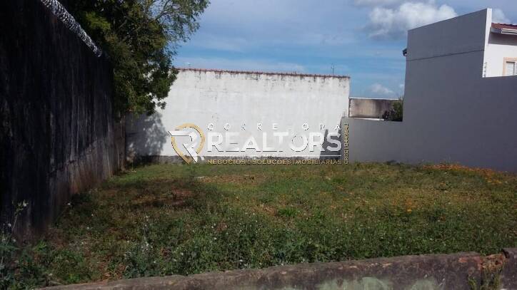 Terreno à venda, 450m² - Foto 1