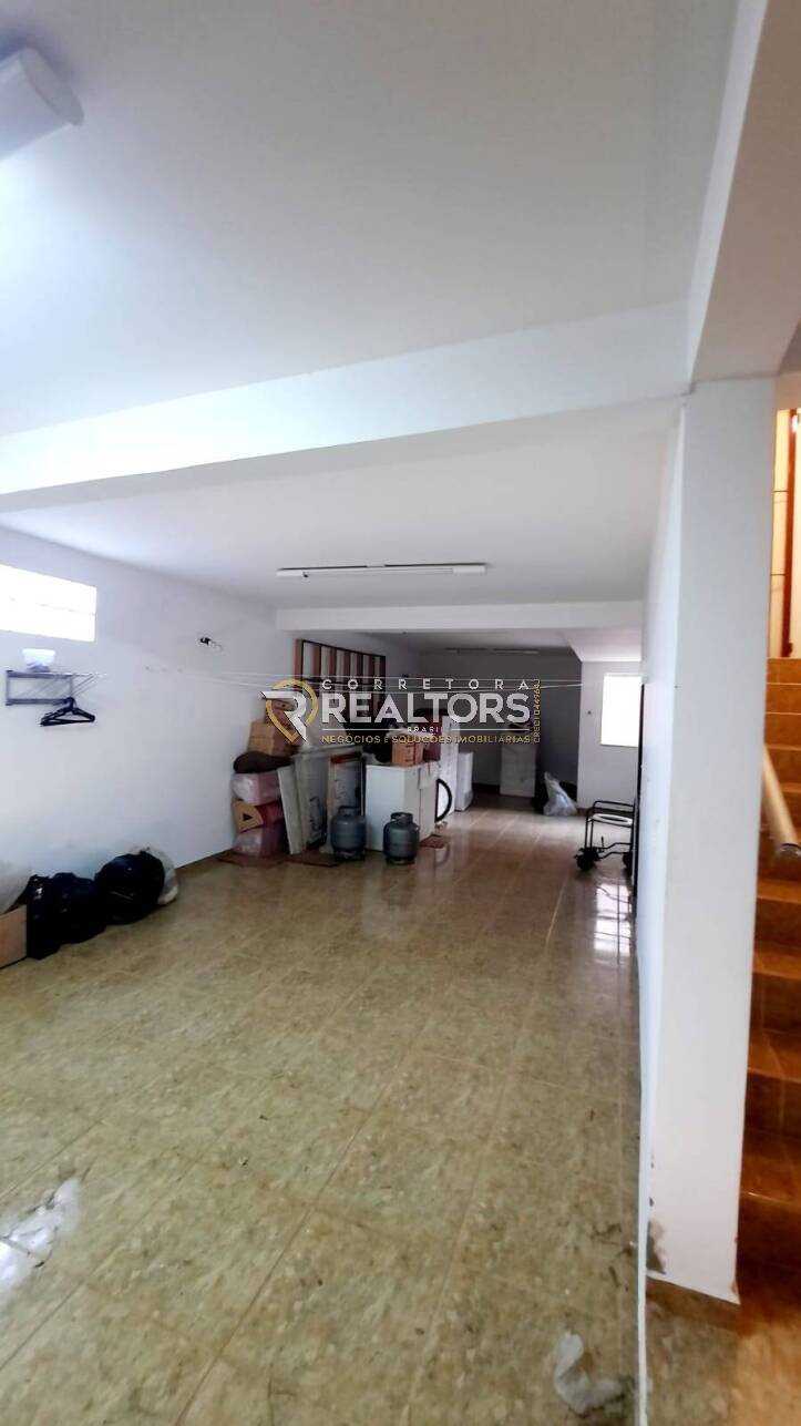 Casa à venda com 3 quartos, 216m² - Foto 21