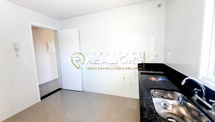 Apartamento à venda com 3 quartos, 77m² - Foto 6