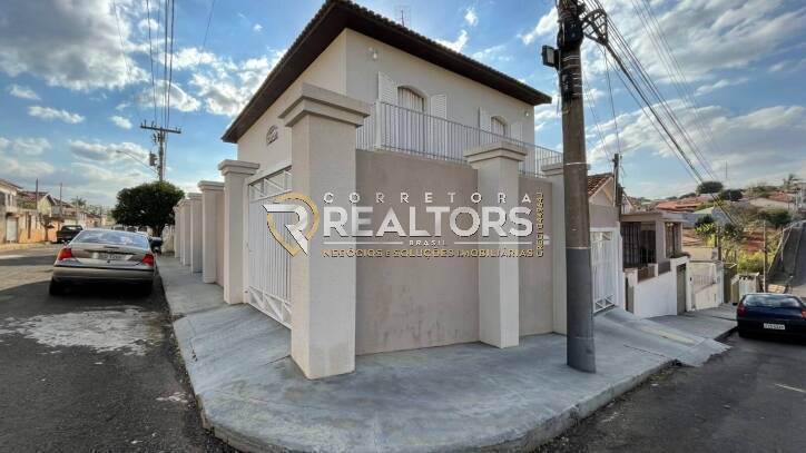 Sobrado à venda com 3 quartos, 174m² - Foto 3